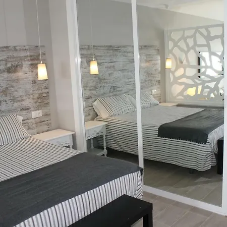 Rancho Miraflores Luxury & Desing Sea View Lägenhet *